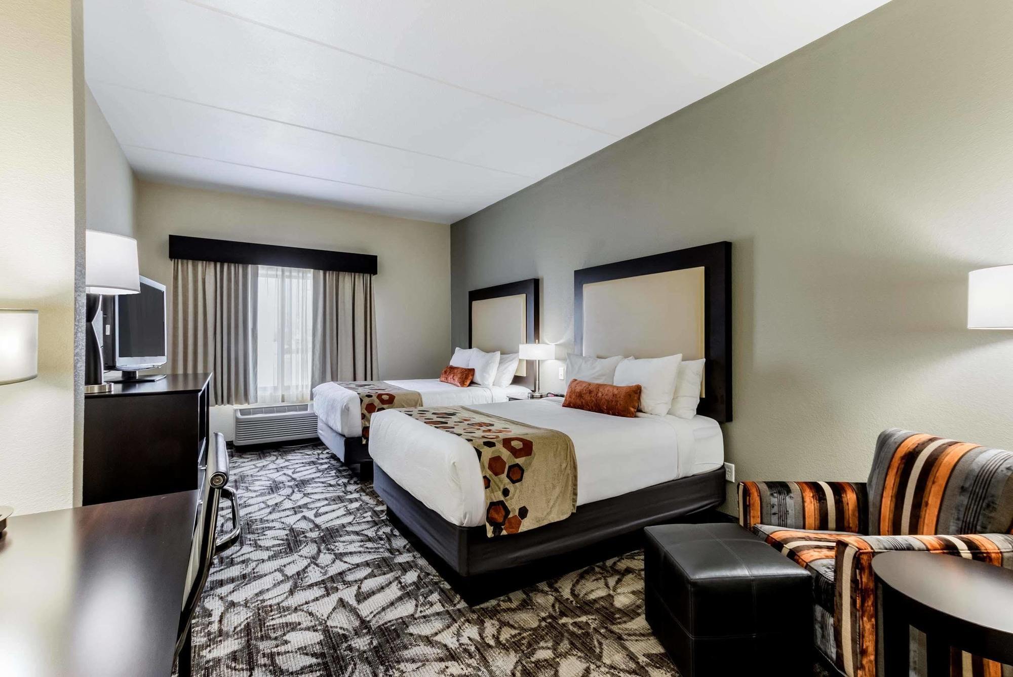 Holiday Inn Express & Suites Cedar Falls Exteriör bild