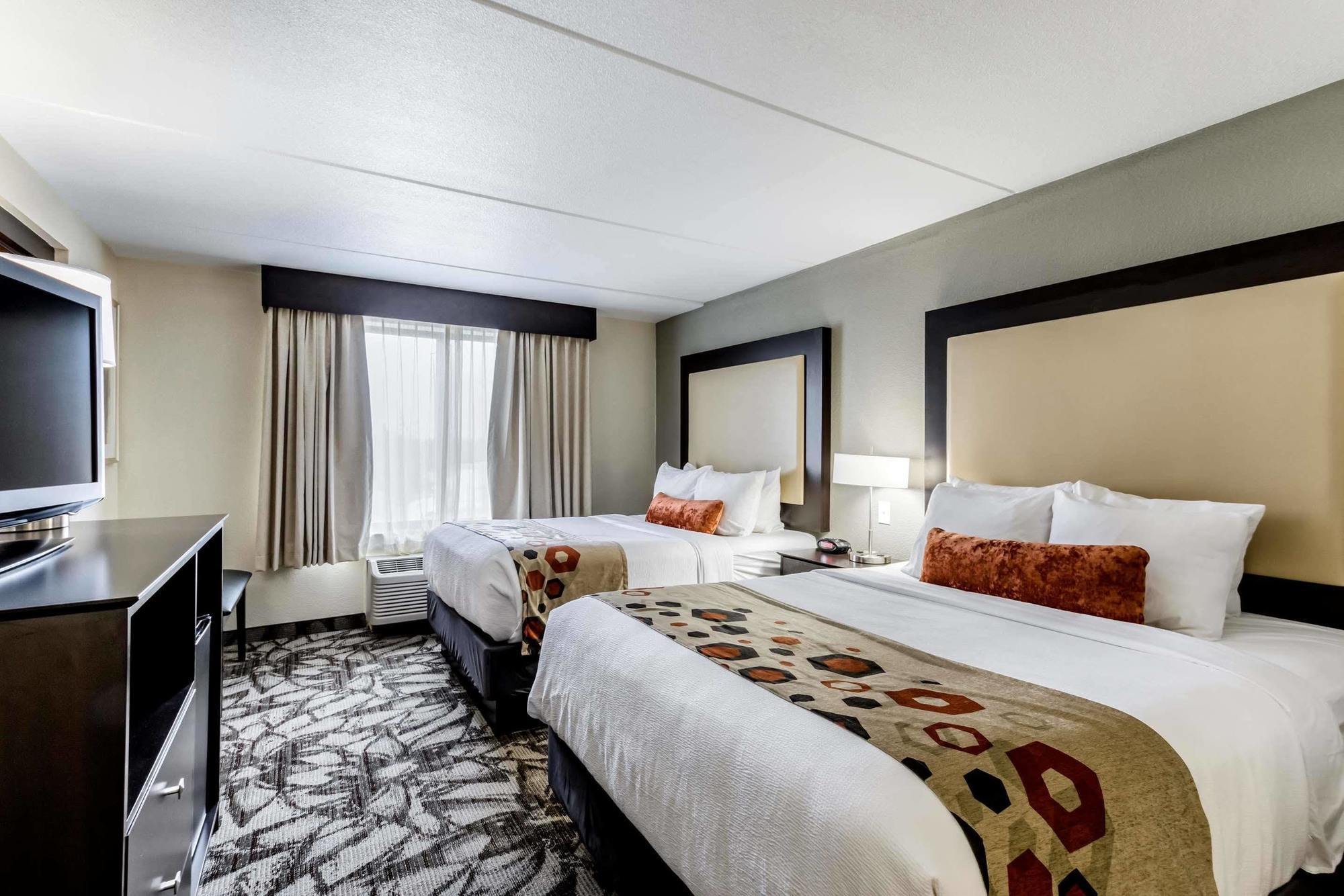 Holiday Inn Express & Suites Cedar Falls Exteriör bild